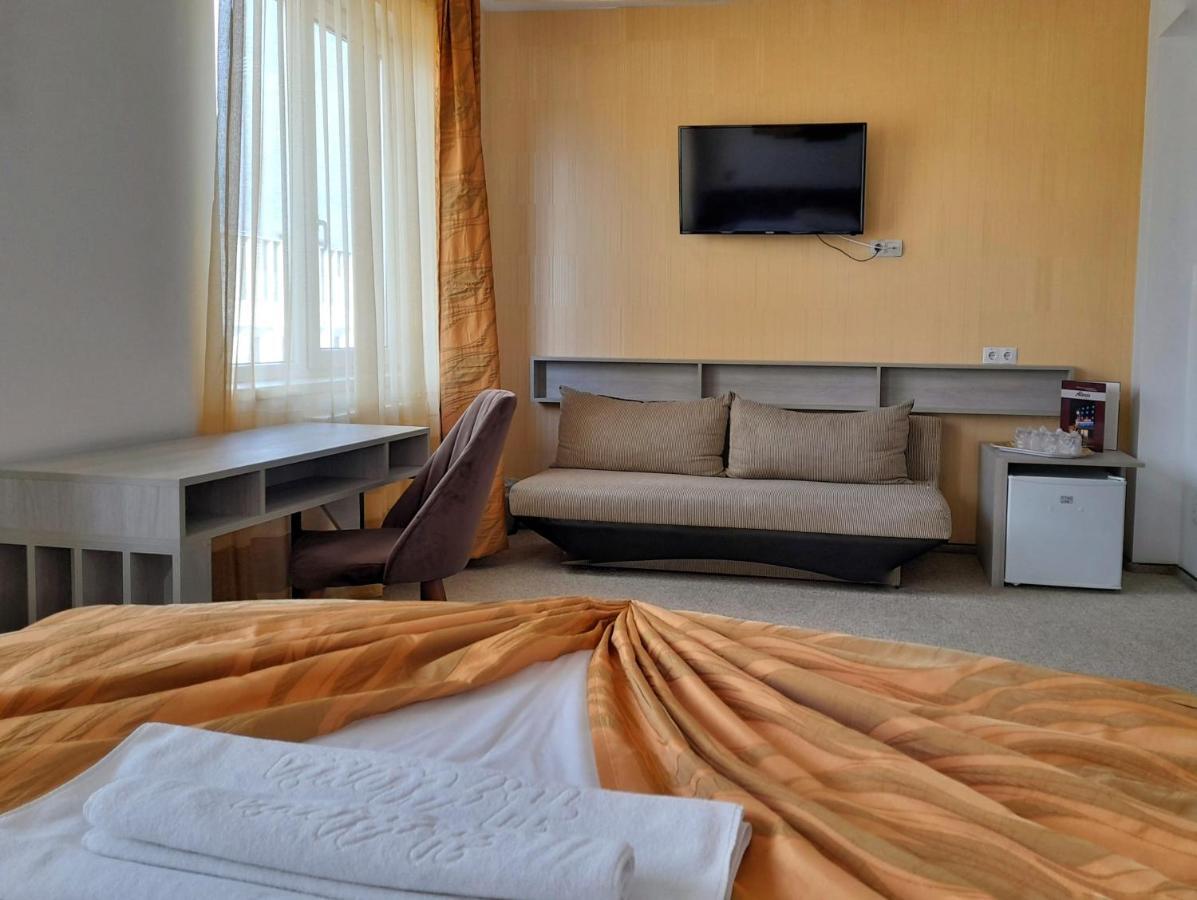 Hotel Alexis Cluj-Napoca Exterior photo
